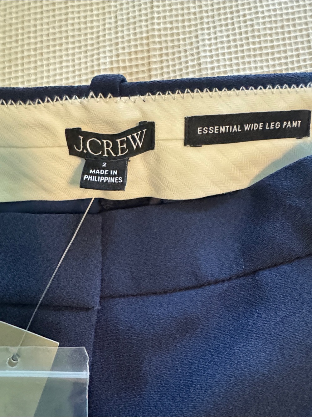 NWT J.Crew Essential Wide Leg Pant Navy Blue Size 2 Career Trouser - Picture 2 of 8